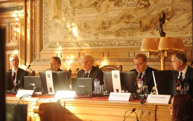 Арбитражный суд в Гааге встал на сторону Словении в территориальном споре с Хорватией