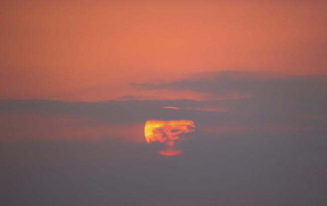 Погода на сегодня: в Украине без осадков, температура до +34