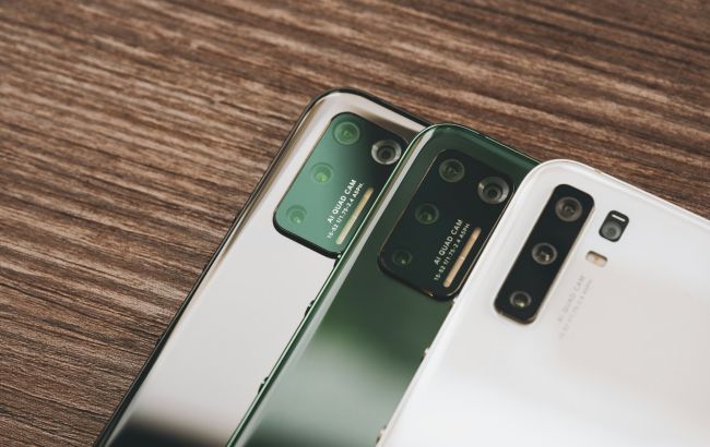 Стиль, функціональність та доступність. 7 кращих телефонів за ціною до 5000 гривень