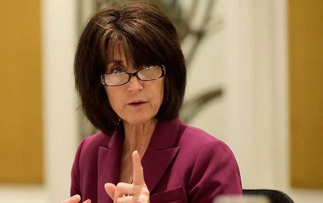 Помощник госсекретаря США посетит Украину