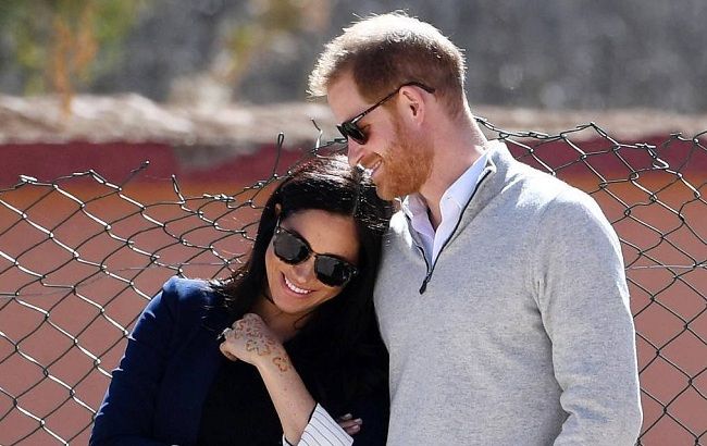 План побега: принц Гарри еще до женитьбы с Меган Маркл хотел отдалиться от королевской семьи