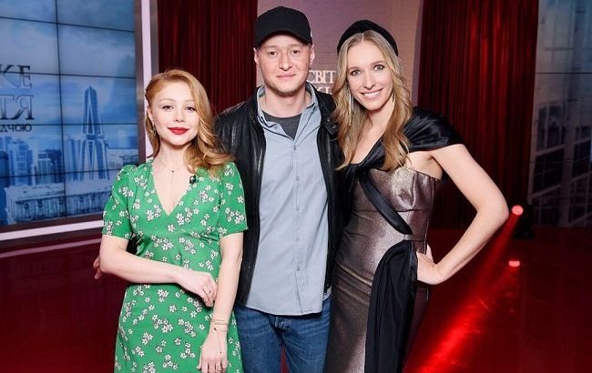 "Девушка-весна": Тина Кароль умилила весенним образом в студии Кати Осадчей