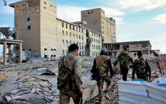 Армия Асада вернула контроль над военным аэропортом к востоку от Дамаска