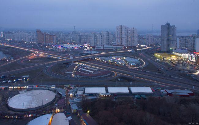 Рух біля метро "Осокорки" у Києві відновили