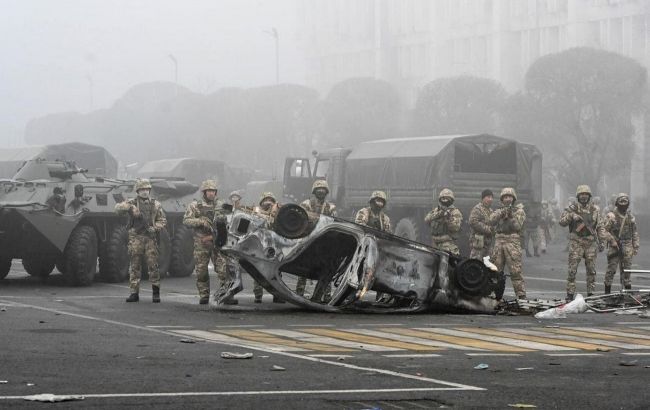 Есть иностранцы: число задержанных в Казахстане превысило 4 400