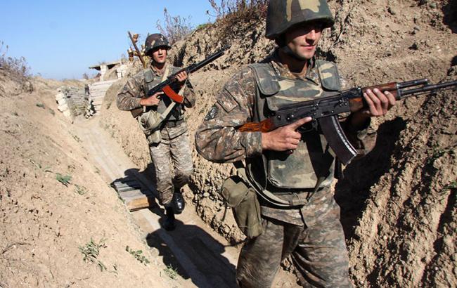 В Нагорном Карабахе заявили о 15 нарушениях режима прекращения огня за сутки