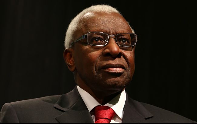 Экс-главу IAAF арестовали за сокрытие использования допинга россиянами