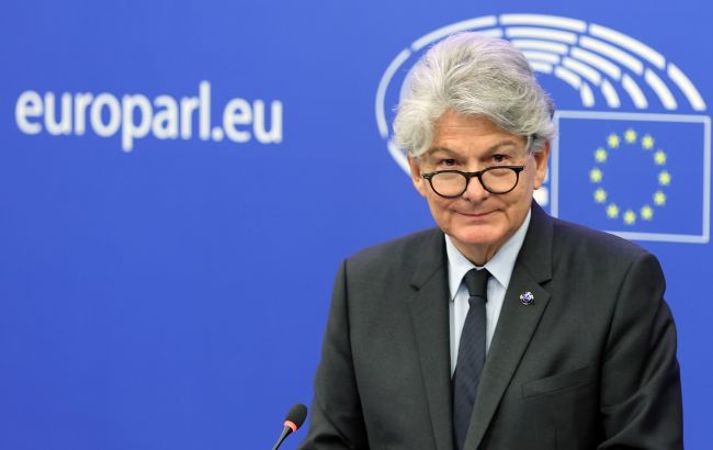 ЕС готовится впервые провести зиму без российского газа, - еврокомиссар