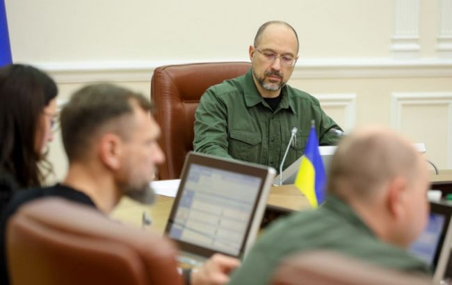 Кабмин создал штаб по отопительному сезону. Будет "самым сложным в истории"