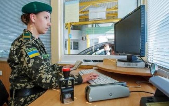 Пограничники обнаружили две разыскиваемых Интерполом иномарки