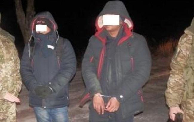 Прикордонники затримали двох мігрантів із Бангладеш на кордоні з Польщею