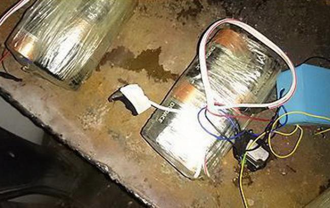 На юго-востоке Турции полиция обнаружила полтонны взрывчатки в автомобиле