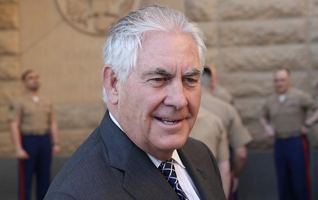 Россия должна сделать первые шаги по безопасности на Донбассе, - Тиллерсон