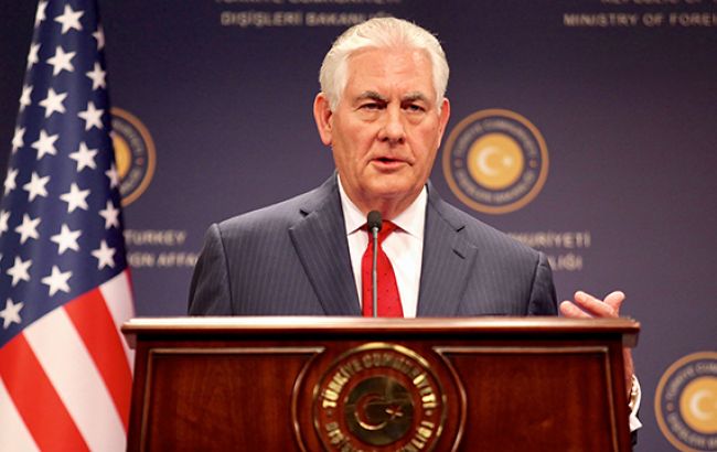 Тиллерсон подтвердил сохранение санкций против РФ до выполнения минских соглашений