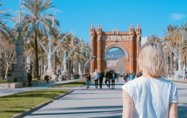 Плата за в'їзд. 10 туристичних напрямків, де запровадять новий податок у 2024 році