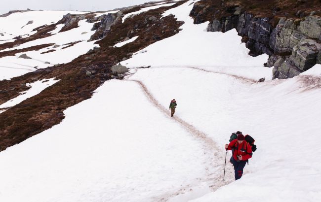 Под лавиной в России погиб ребенок