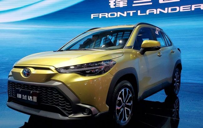 Размером с RAV4 и по цене Corolla: Toyota представила новый кроссовер Frontlander