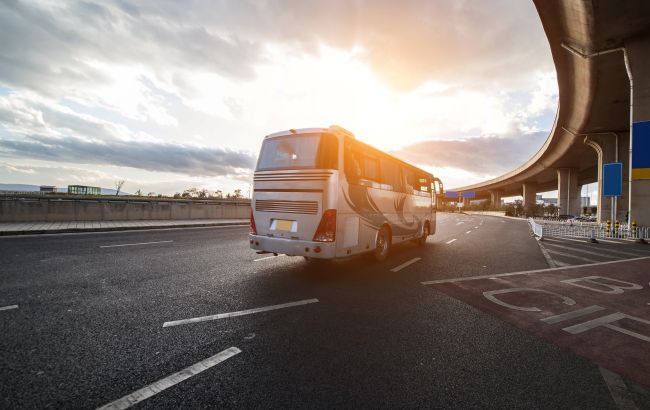 У Чорногорії затримали автобус з українцями, їх вже відпустили, - МЗС