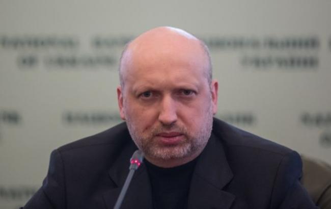 Ситуация на Донбассе остается сложной, - Турчинов