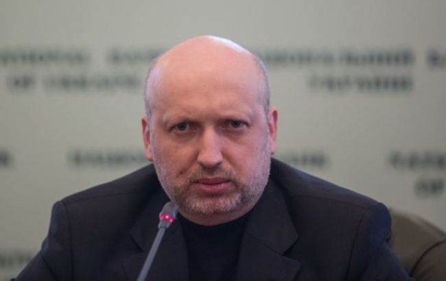 СНБО разрабатывает более эффективную систему пропуска грузов в зоне АТО