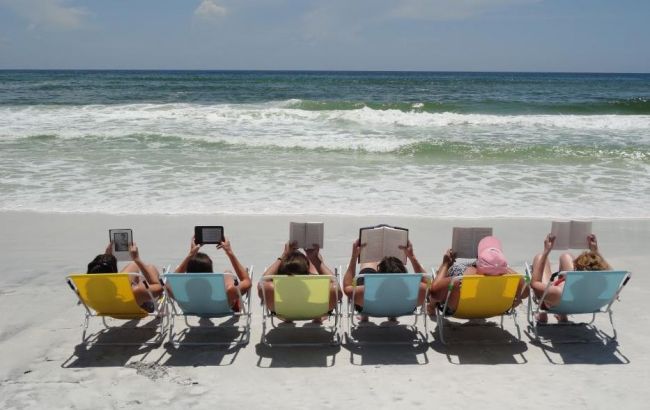 Россиянам советуют получить разрешение от Украины для поездки в Крым