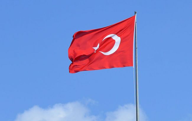 Турция отозвала около 300 дипломатов