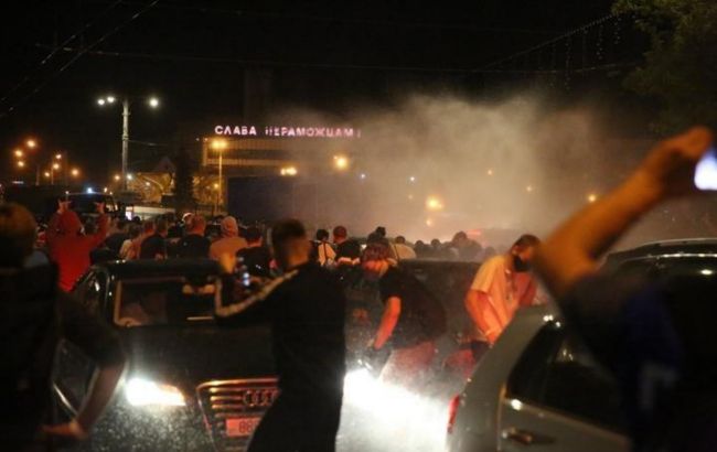 В МВД Беларуси заявили о задержании изготовителей "коктейля Молотова"