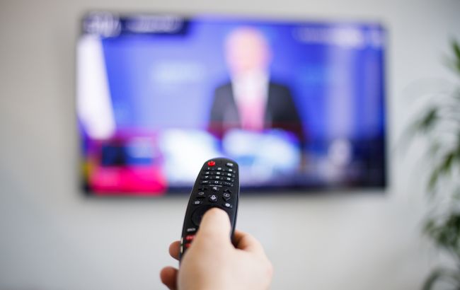 Беларусь прекратила вещание двух украинских телеканалов: причина