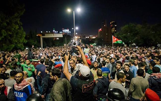 В Иордании полиция задержала 60 протестующих против роста тарифов