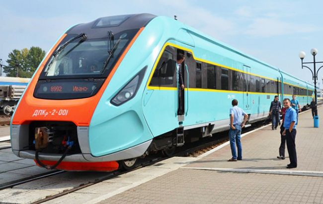 Скоростной поезд между Киевом и Запорожьем будет курсировать ежедневно