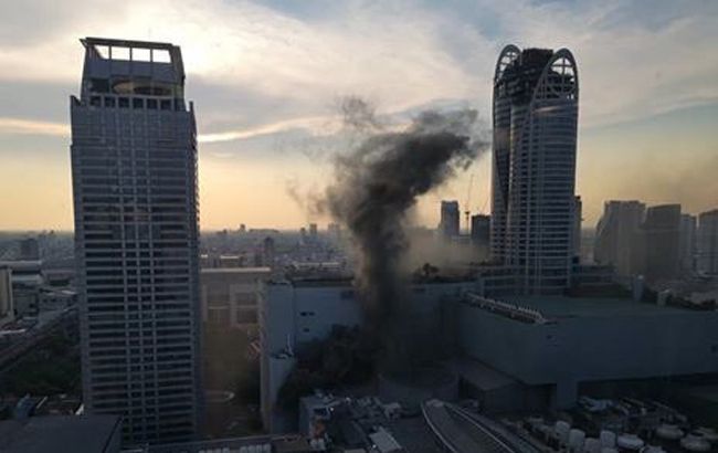 В торговом центре Бангкока произошел пожар, есть жертвы
