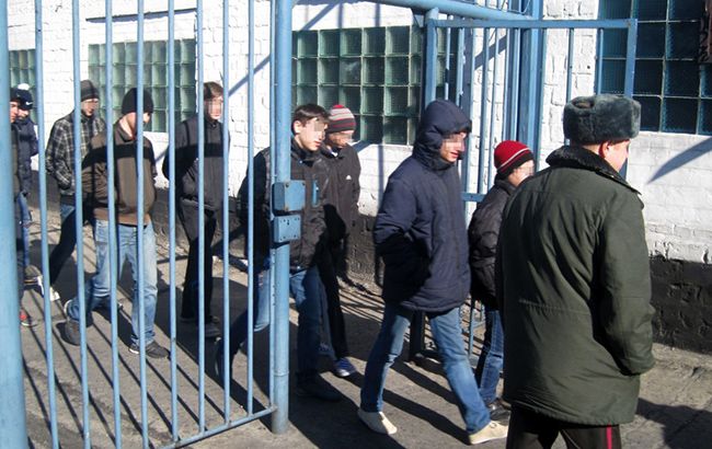 ДБР розслідує зловживання чиновниками Бердянської колонії