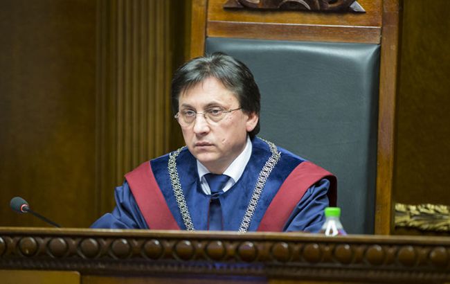 Глава КС Молдовы подал в отставку