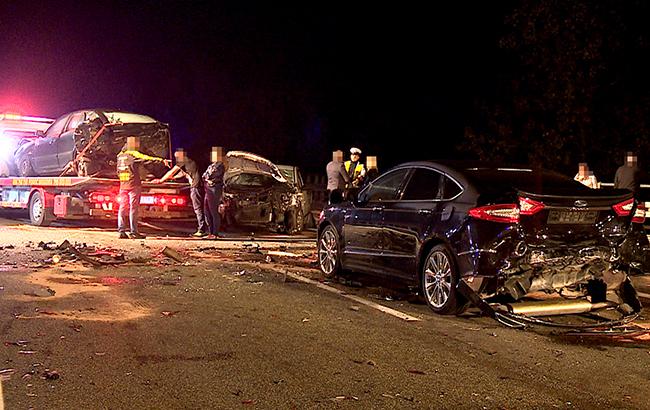 В Польше столкнулись 16 автомобилей, один человек погиб и более 10 пострадали