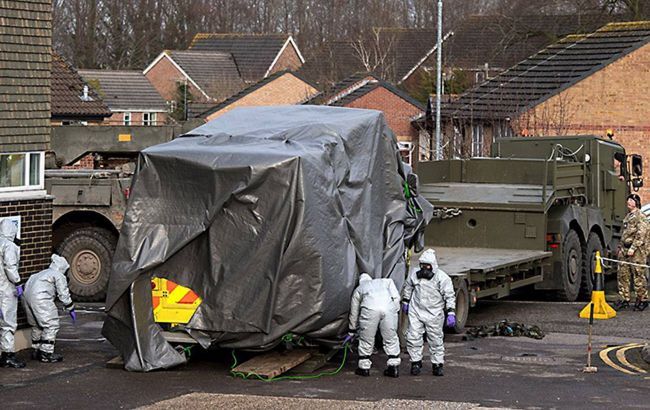 Австрийского дипломата подозревают в передаче данных о "Новичке" агенту ГРУ РФ