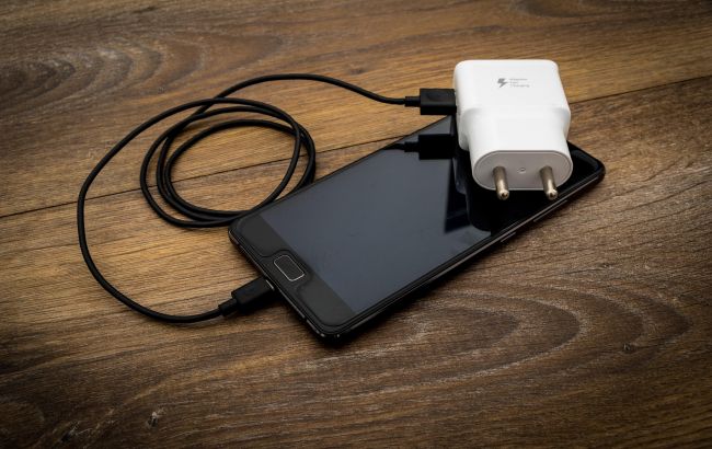 Как проверить зарядное устройство для смартфона: 7 надежных способов