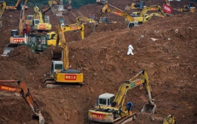 В результате оползня в Китае погибли 73 человека