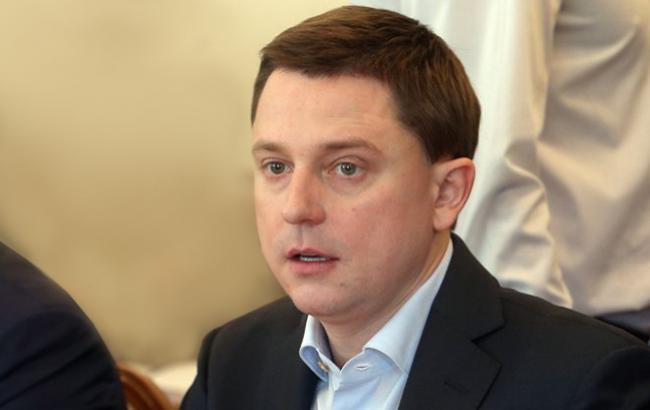 Прокуратура підозрює Довгого у зловживанні владою