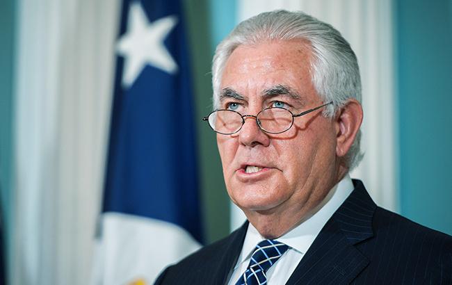 Украина является краеугольным камнем в отношениях России и США, - Тиллерсон