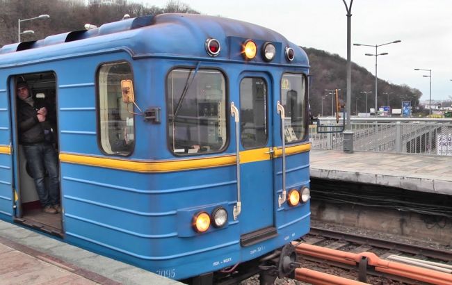 Кличко рассказал, как будет работать метро при воздушной тревоге