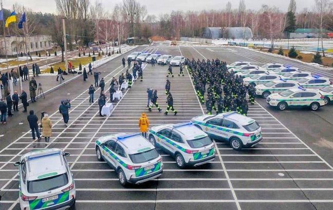 Контроль над перевантаженням фур посилять: Укртрансбезпека отримала нові машини та обладнання