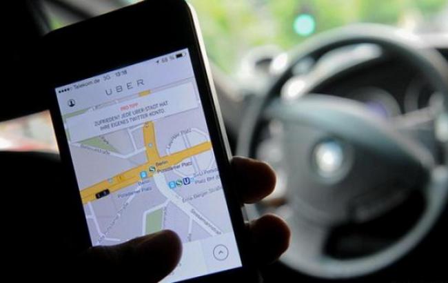 Пользователи Facebook Messenger смогут заказать такси Uber прямо из приложения