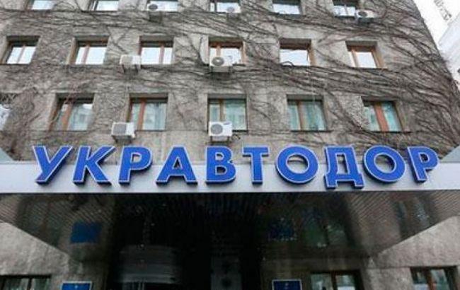 "Укравтодор" расторг контракт с компанией, проводившей ремонт на трассе Киев-Харьков