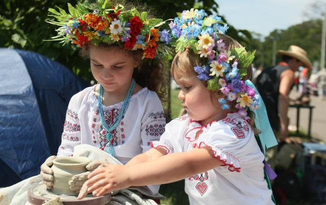 Вихідні в Києві: "Країна мрій", "Смачнофест" та інші заходи