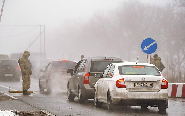 Россия ликвидирует часть блокпостов на админгранице с Крымом