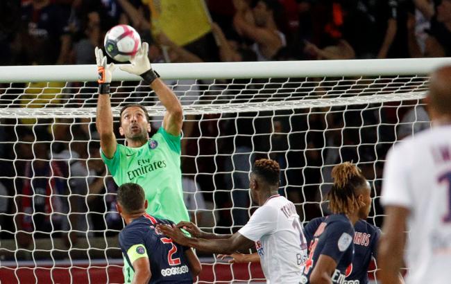 Буффон останется в ПСЖ еще на сезон