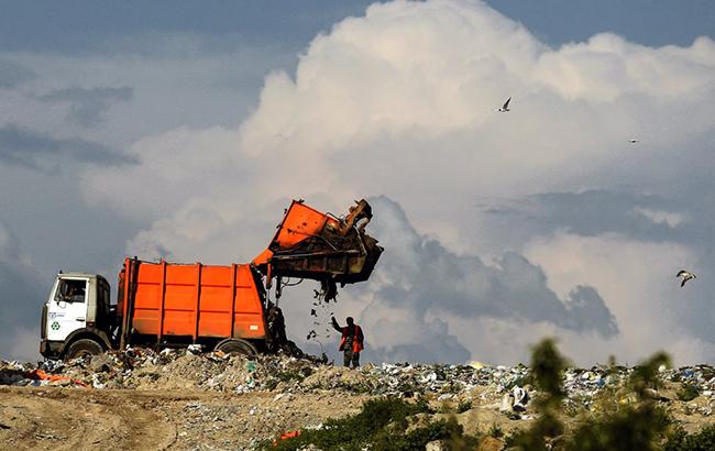 Япония поможет с проектами по обращению с отходами в трех городах Украины