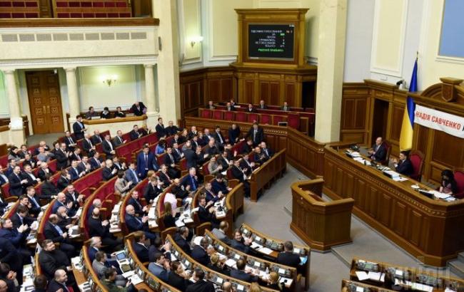 Рада перенесла на завтра законопроекты по борьбе с коррупцией в земельной сфере