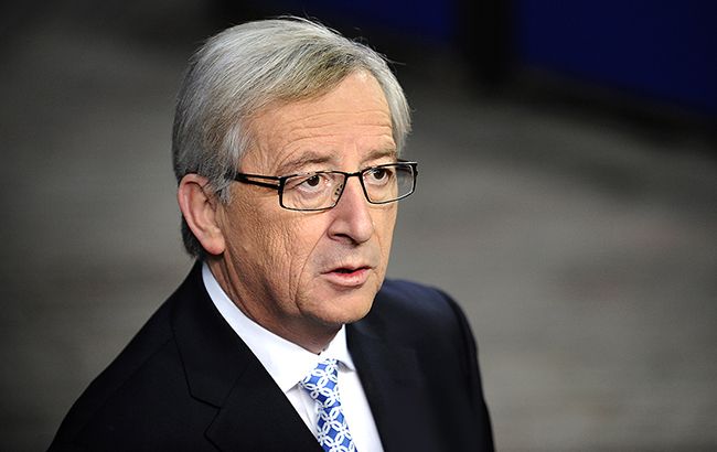 ЄК запропонувала Раді ЄС скасувати візи українцям