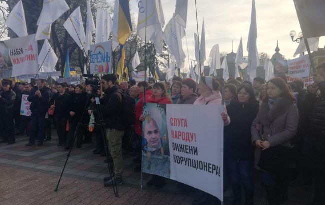 Аграрии просят уволить Сытника из-за давления на их бизнес